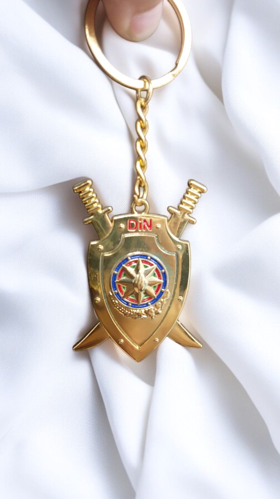 DİN brelok Ndhs_2936