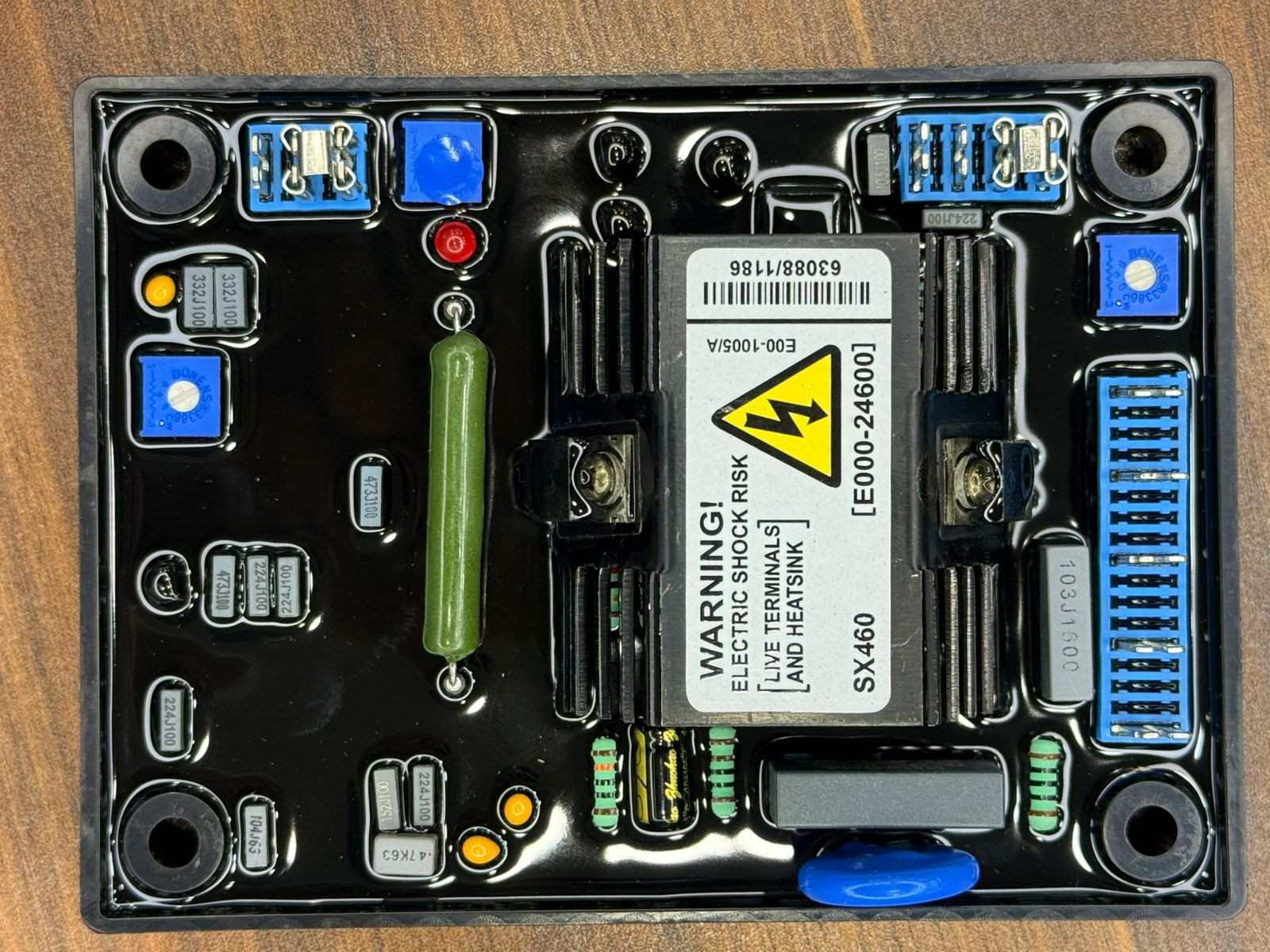 Generatorun avtomatik gərginlik tənzimləyicisi AVR SX460 (E000-24600) - SX460 AVR (E000-24600)