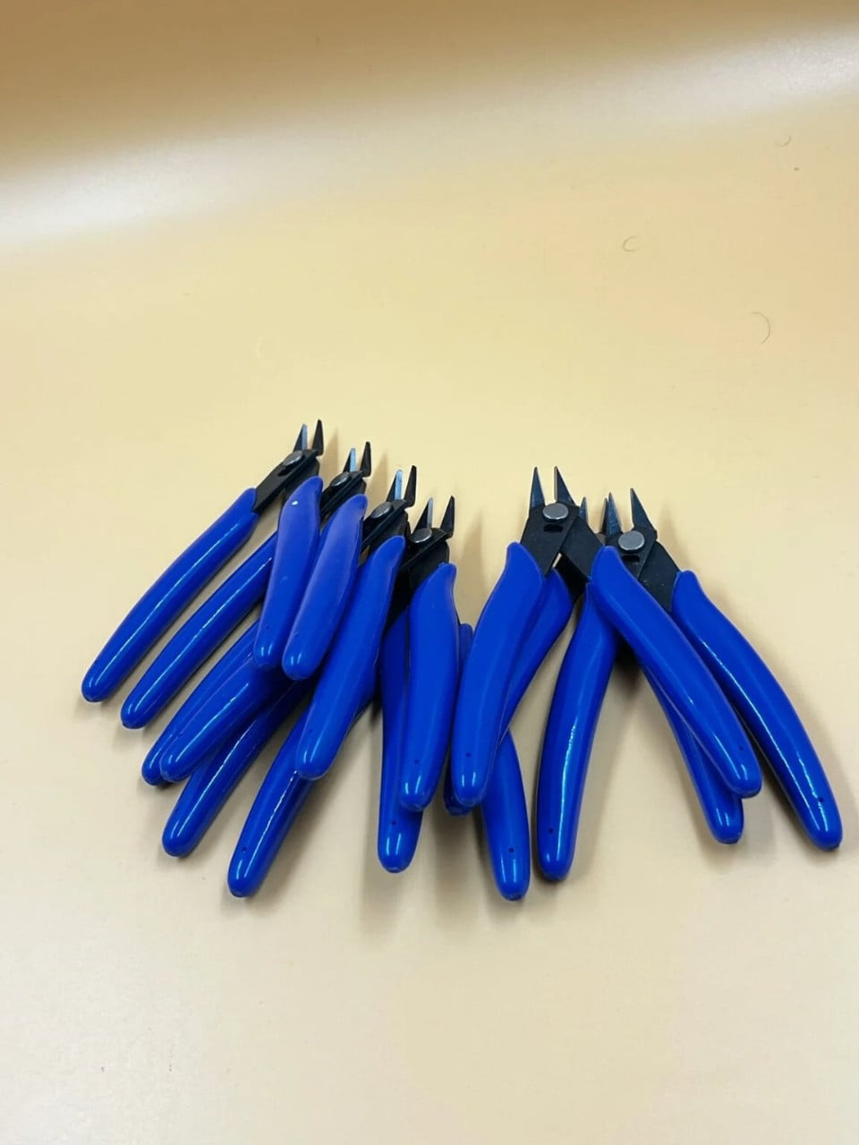 Kusaçka Passatij YT-50-26, yüksək keyfiyyətli və davamlı material, kiçik ölçüdə dəqiq kəsmə, rahat və ergonomik tutacaq dizaynı, çox məqsədli istifadə - YT-50-26