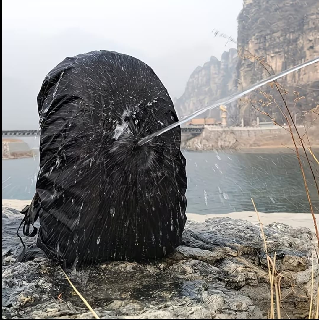 Bel çantası üçün su keçirməyən örtük, qara