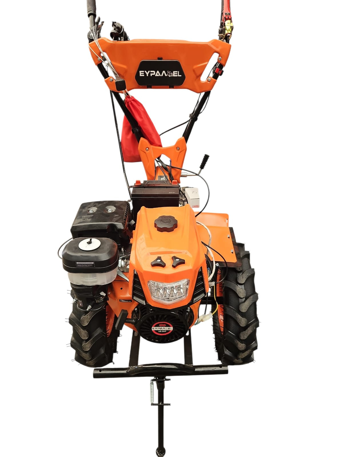 Traktor URAL 18HP