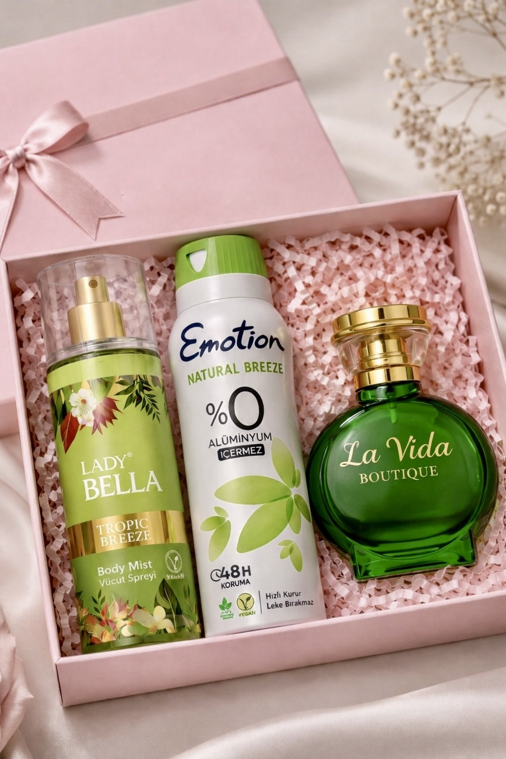 No Brand qadınlar üçün ətir dəsti (bədən üçün sprey Lady Bella 200 ml + dezodorant Emotion 150 ml + ətir suyu Today 30 ml)