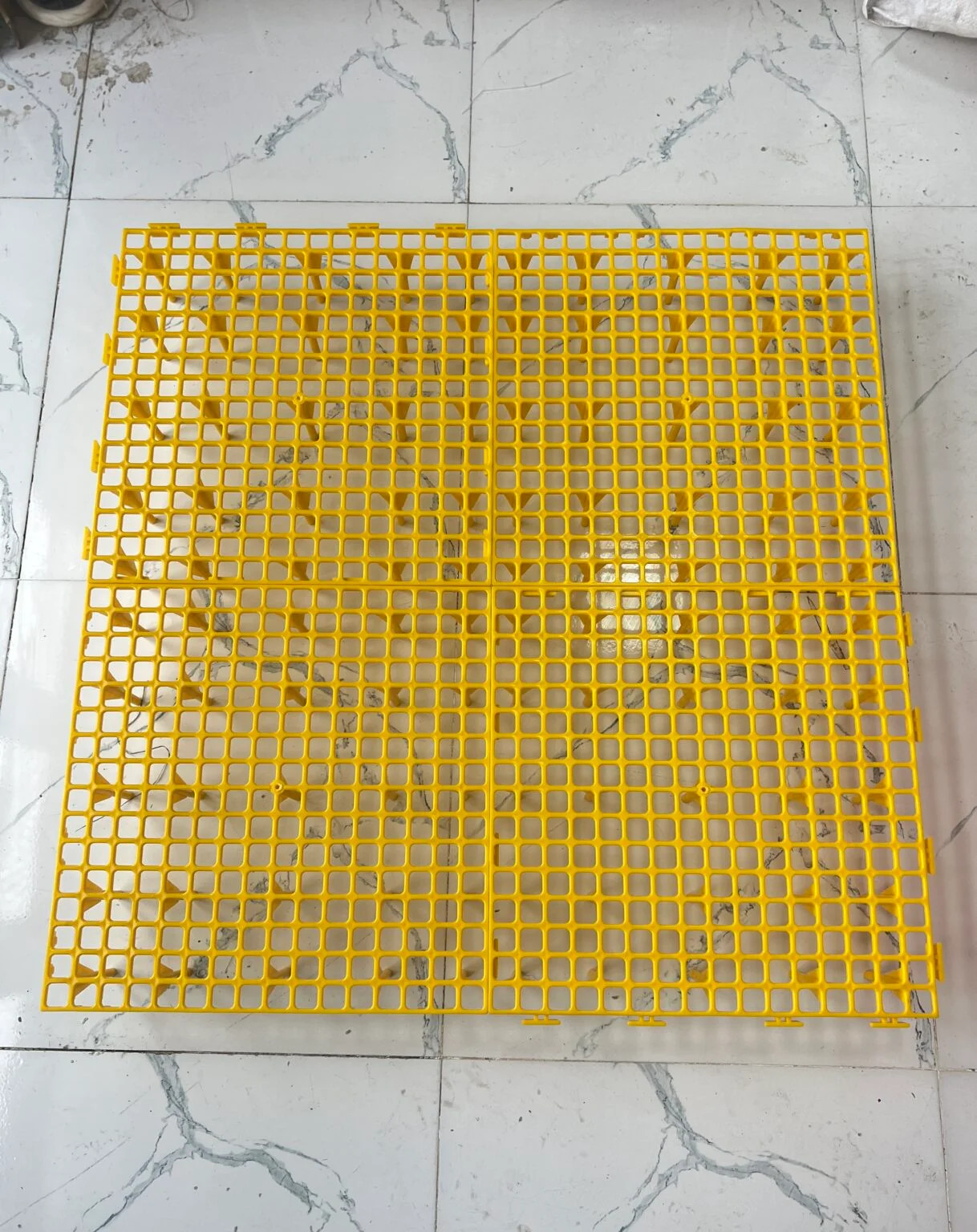Toyuqlar üçün plastik döşəmə toru İL-5306, sarı