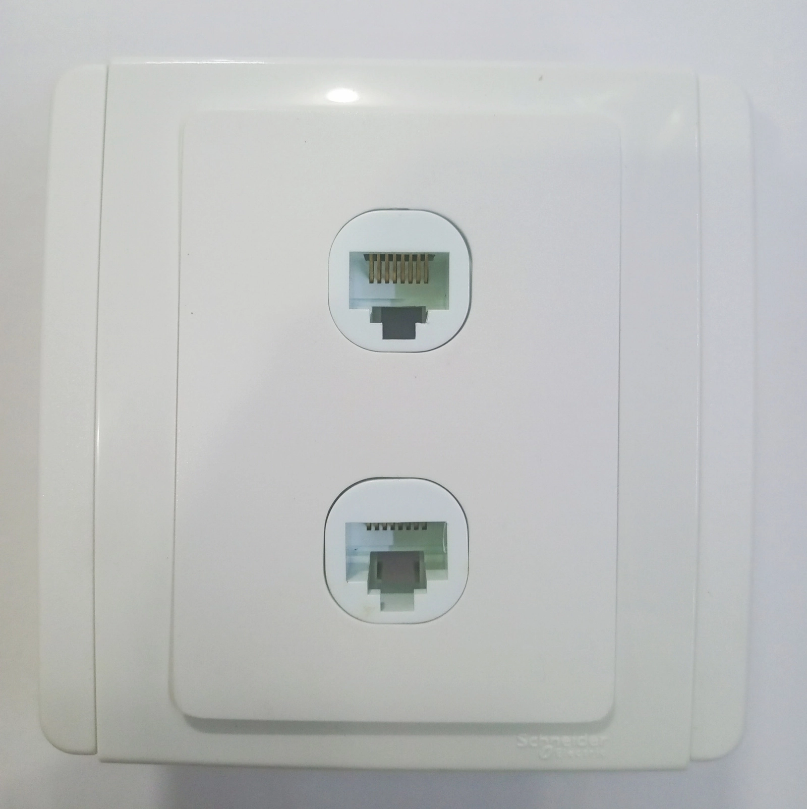 Kompüter rozetkası RJ-45 ağ