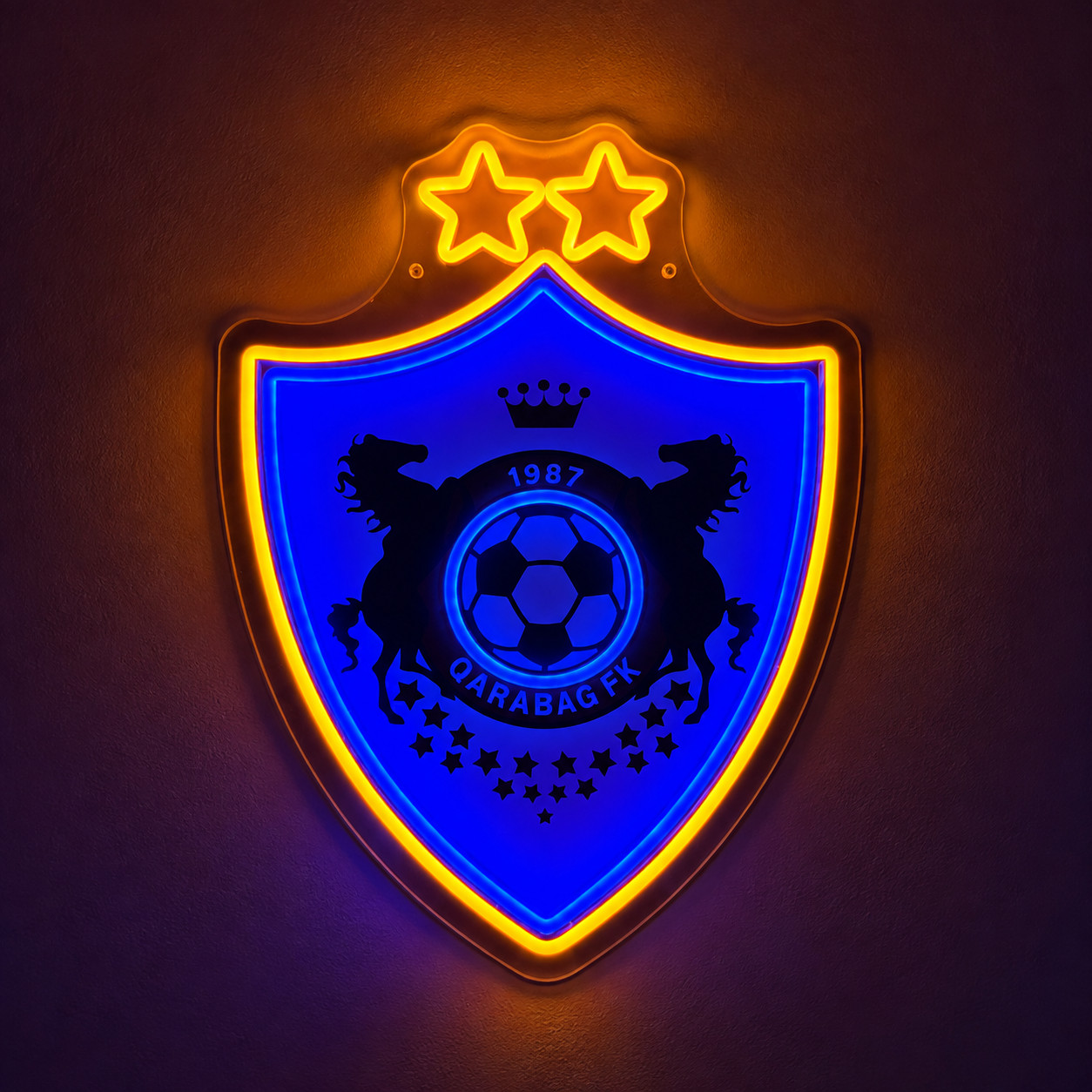 Azarkeş atributu 13075, Neon divar loqosu, Qarabağ FK, Divar üçün dekor, Futbol, Replika